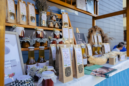 NotrMuzej_MestoKrasa__7RV5512_BeGR8-Media_manjse